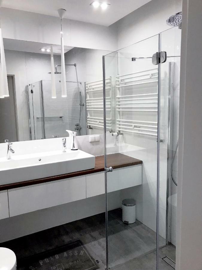 Icon Apartments Centrum 68 วรอตซวาฟ ภายนอก รูปภาพ